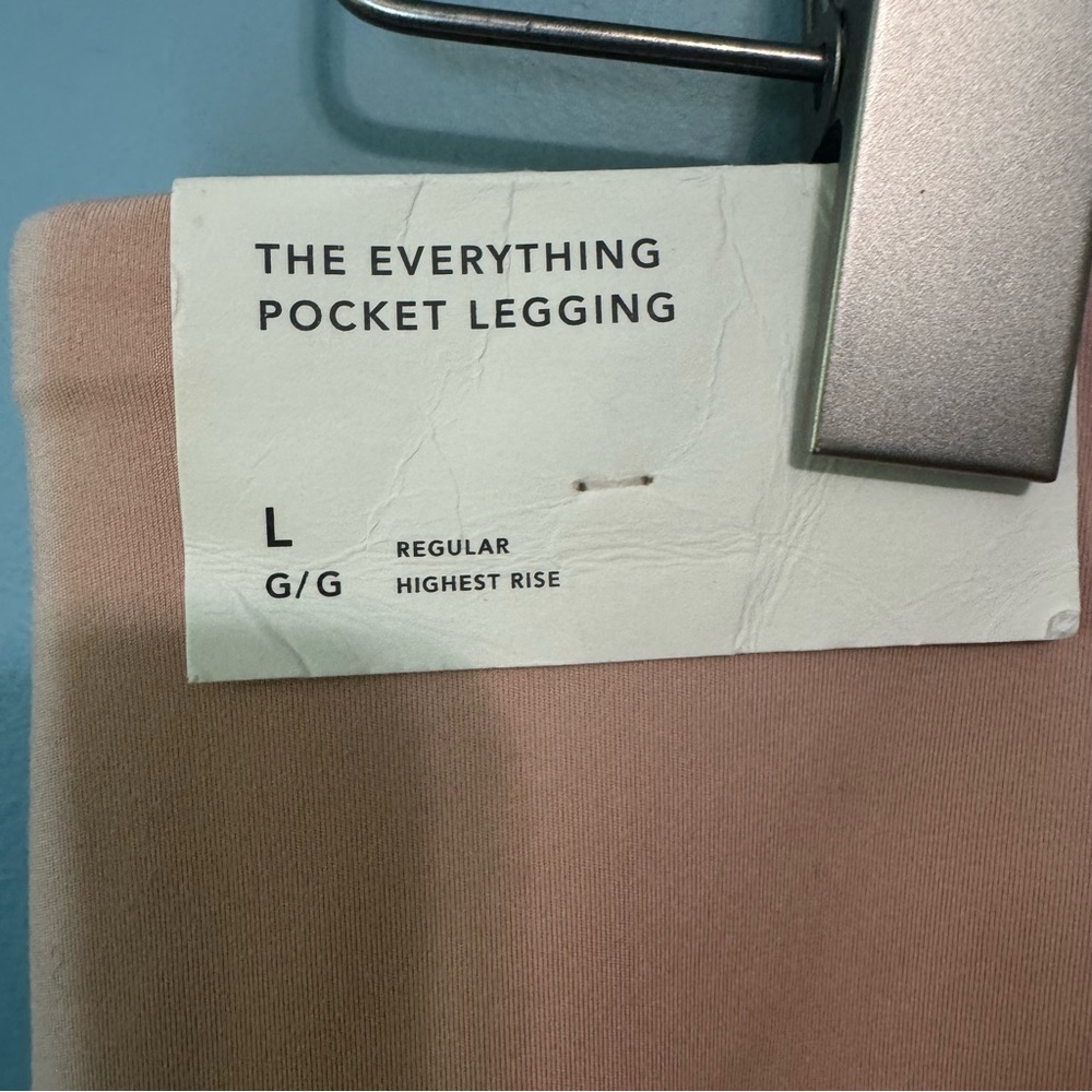 American Eagle The Everything Pocket Leggings in Blush. Hi-Rise. NWT FLAW. Large - Picture 9 of 16